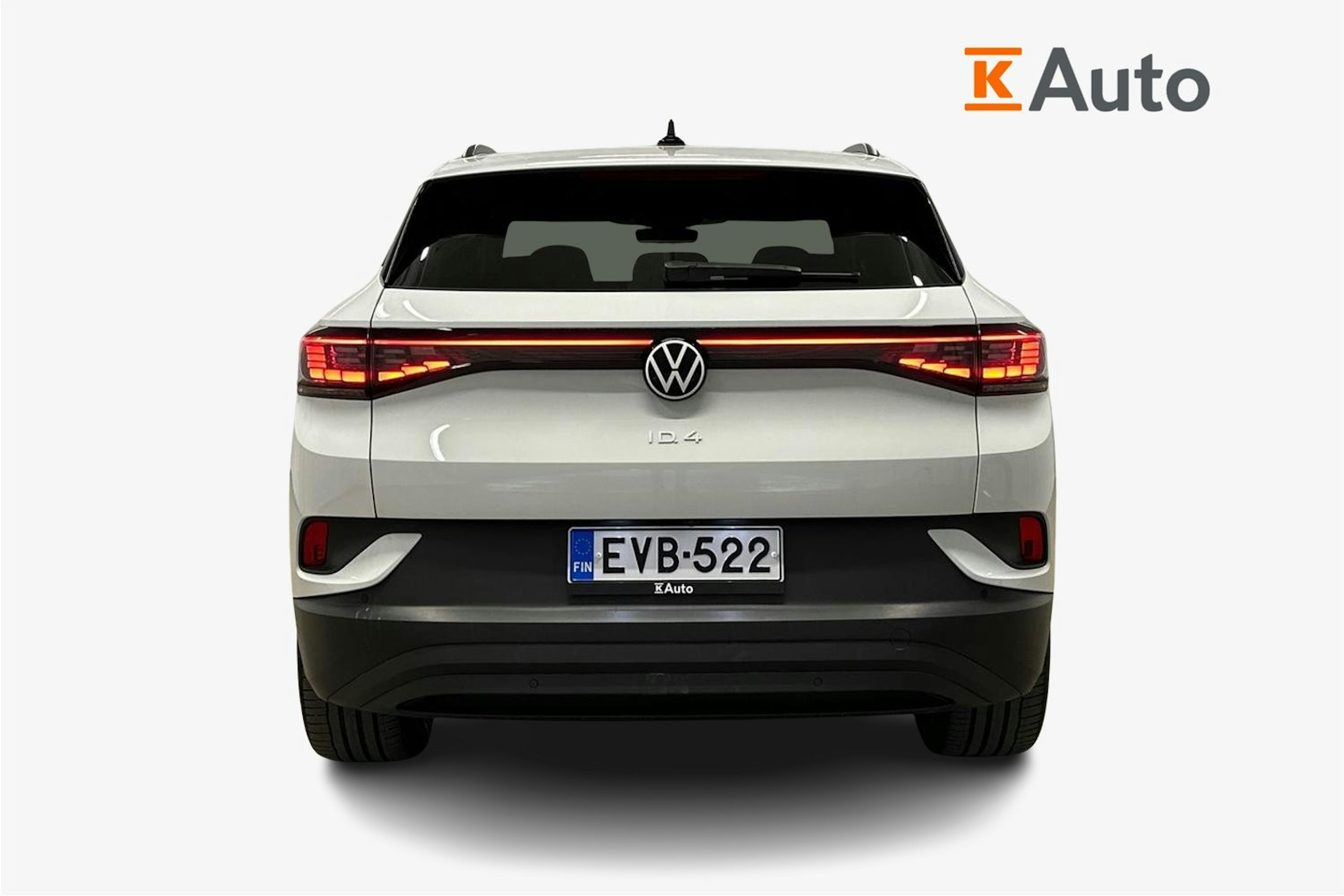 valkoinen Volkswagen ID.4 2024 kuva 3.
