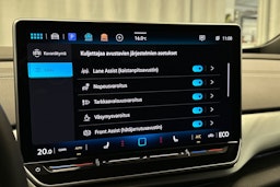 valkoinen Volkswagen ID.4 2024 kuva 28.