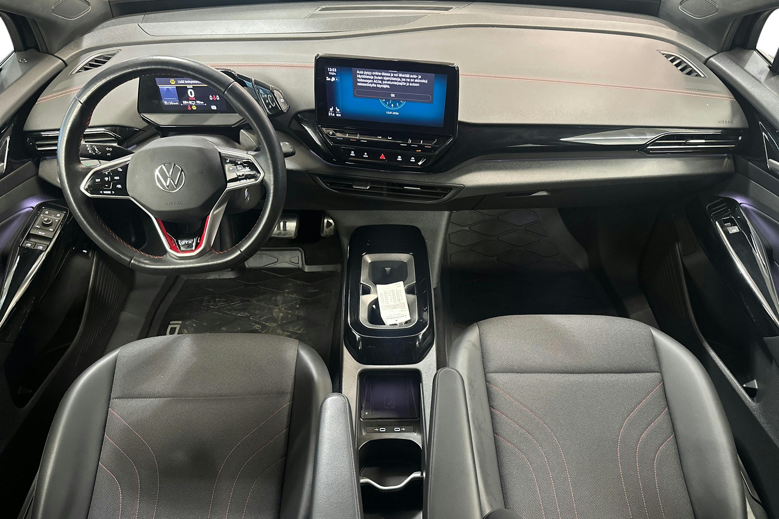 Musta Volkswagen ID.4 2024 kuva 9.