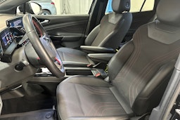 Musta Volkswagen ID.4 2024 kuva 15.