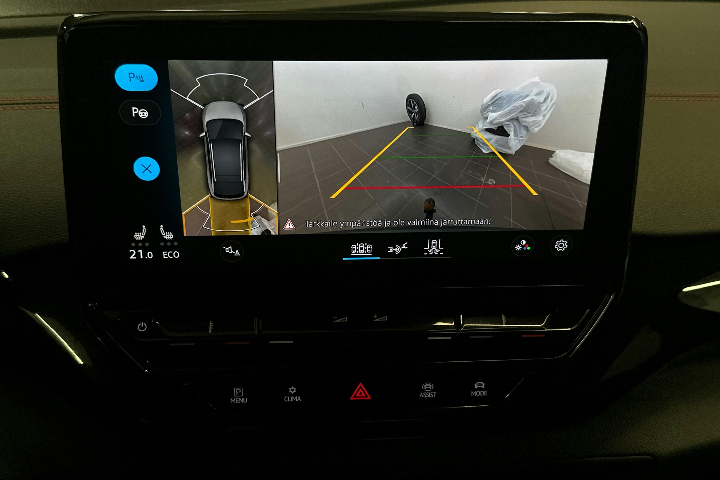 Musta Volkswagen ID.4 2024 kuva 22.