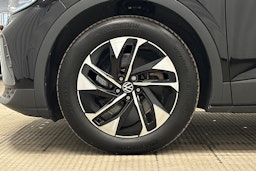 musta Volkswagen ID.4 2024 kuva 11.