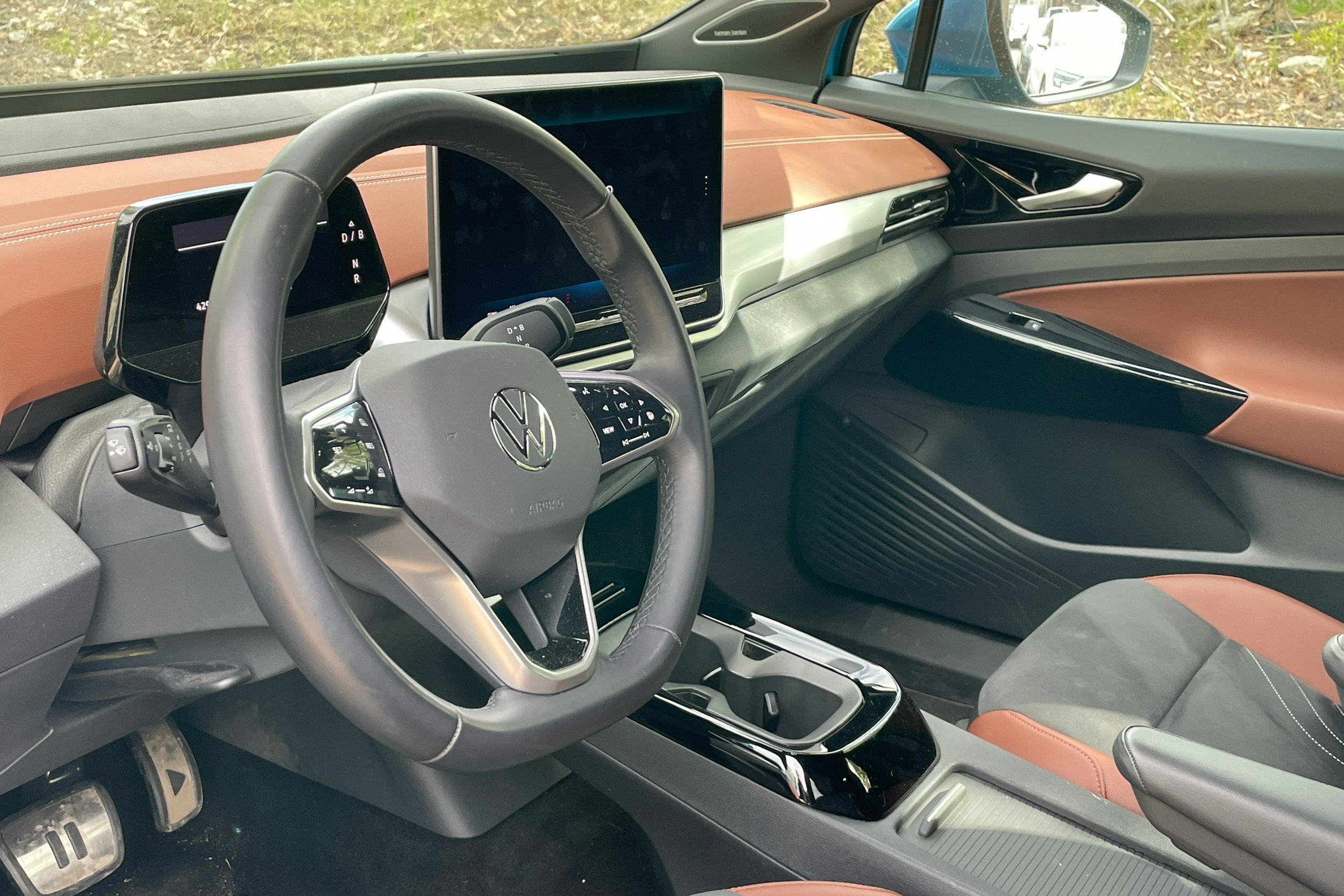 sininen Volkswagen ID.4 2024 kuva 3.