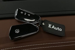 sininen Volkswagen ID.4 2024 kuva 41.
