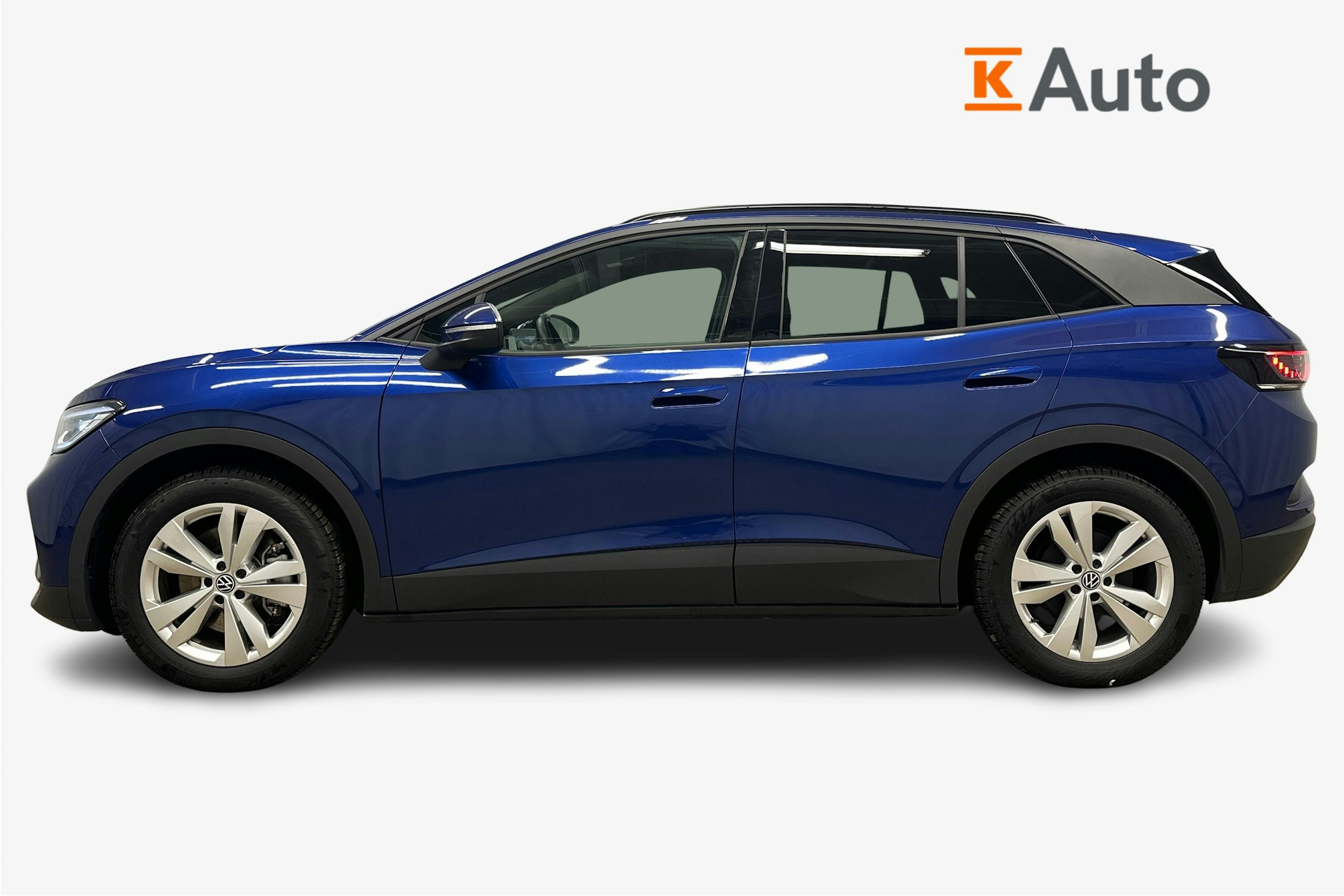 sininen Volkswagen ID.4 2024 kuva 6.