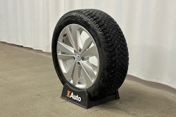 sininen Volkswagen ID.4 2024 kuva 10.