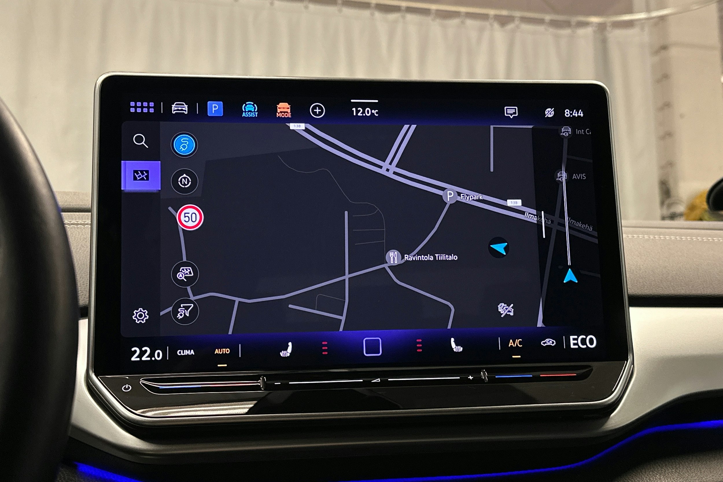 sininen Volkswagen ID.4 2024 kuva 22.