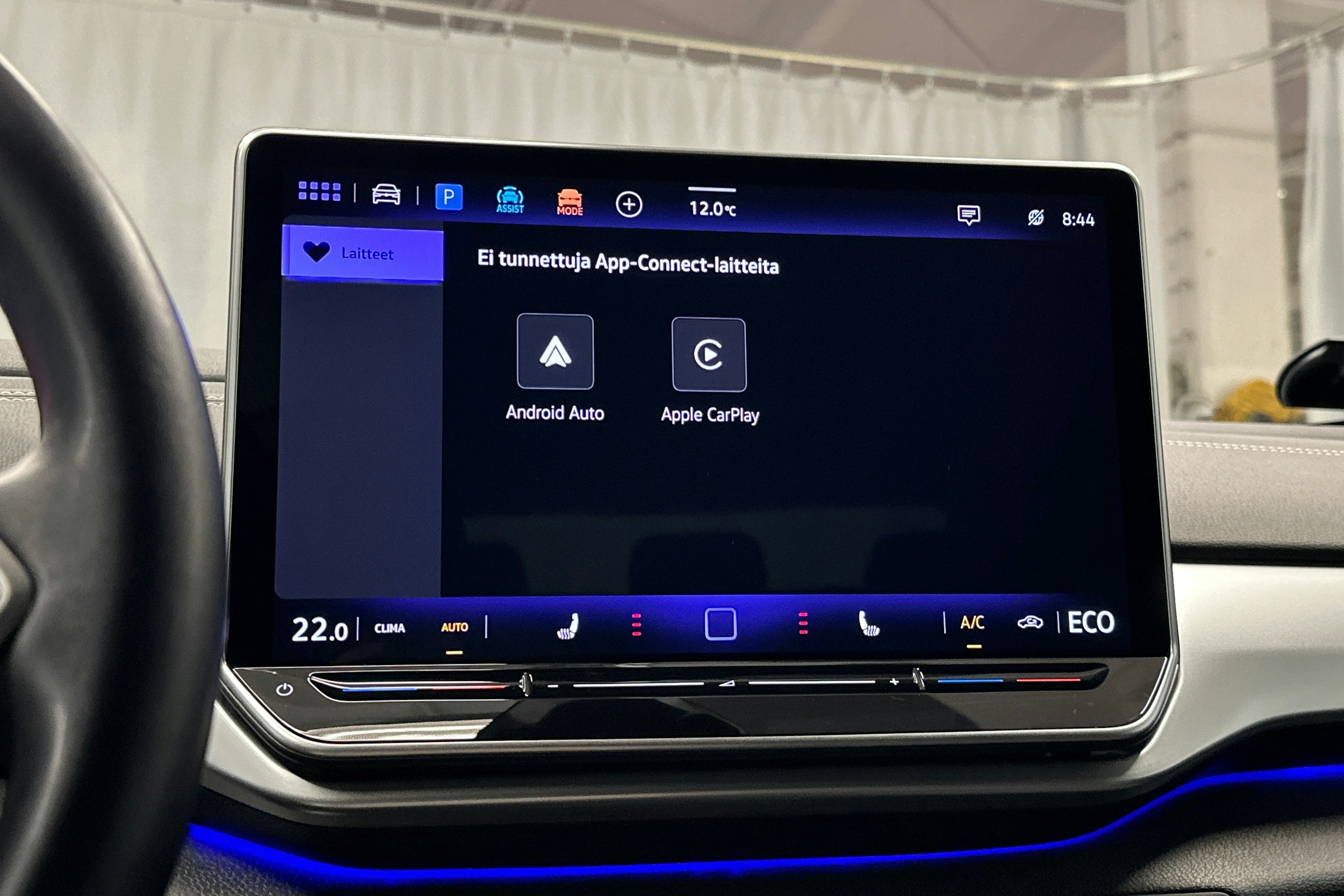 sininen Volkswagen ID.4 2024 kuva 23.