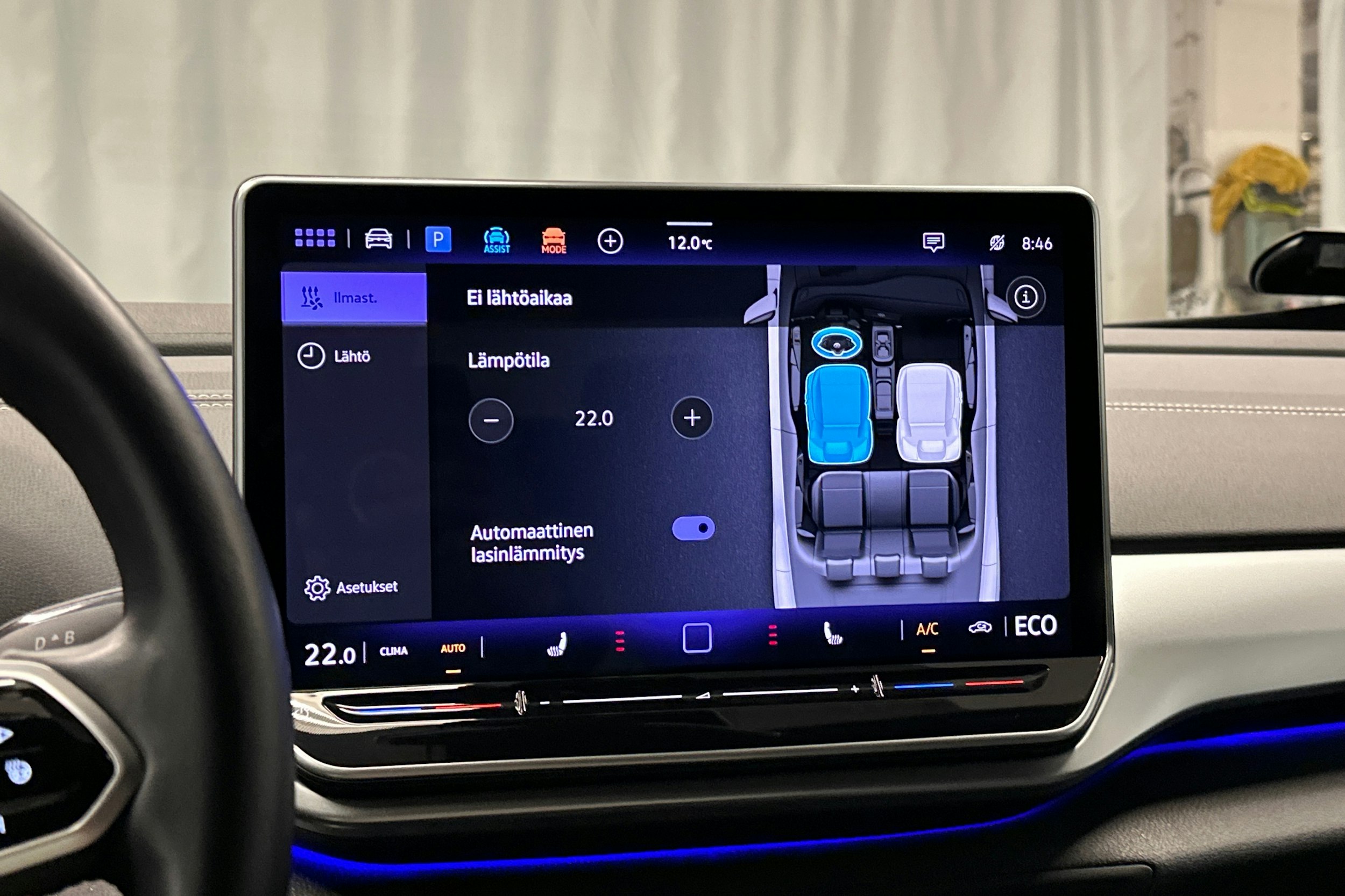 sininen Volkswagen ID.4 2024 kuva 27.