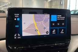 sininen Volkswagen ID.4 2024 kuva 21.