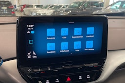 sininen Volkswagen ID.4 2024 kuva 24.