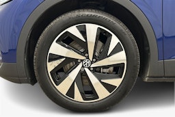 sininen Volkswagen ID.4 2024 kuva 11.