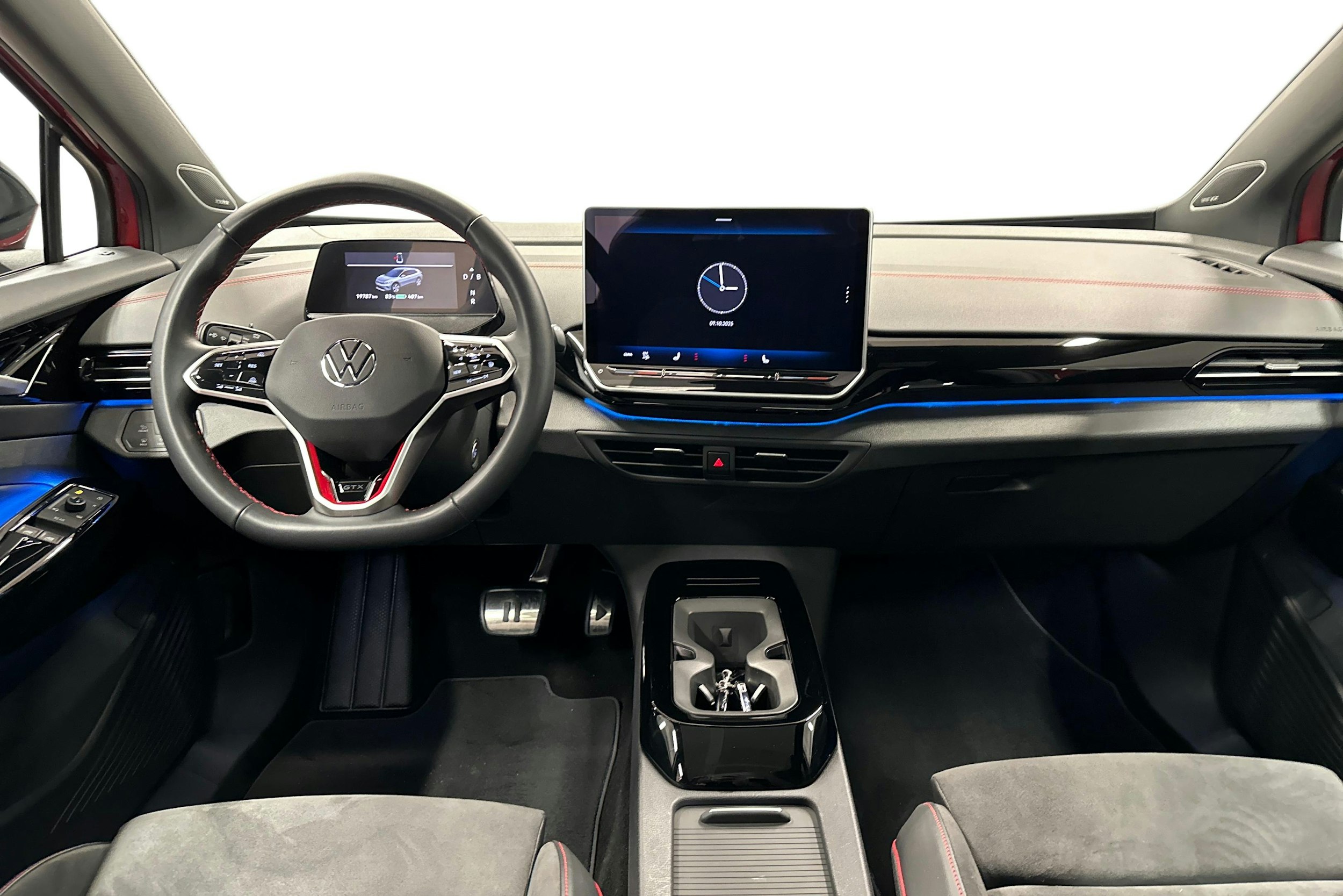 punainen Volkswagen ID.4 2024 kuva 9.