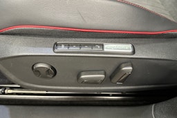 punainen Volkswagen ID.4 2024 kuva 29.