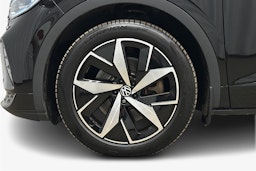 musta Volkswagen ID.4 2024 kuva 9.