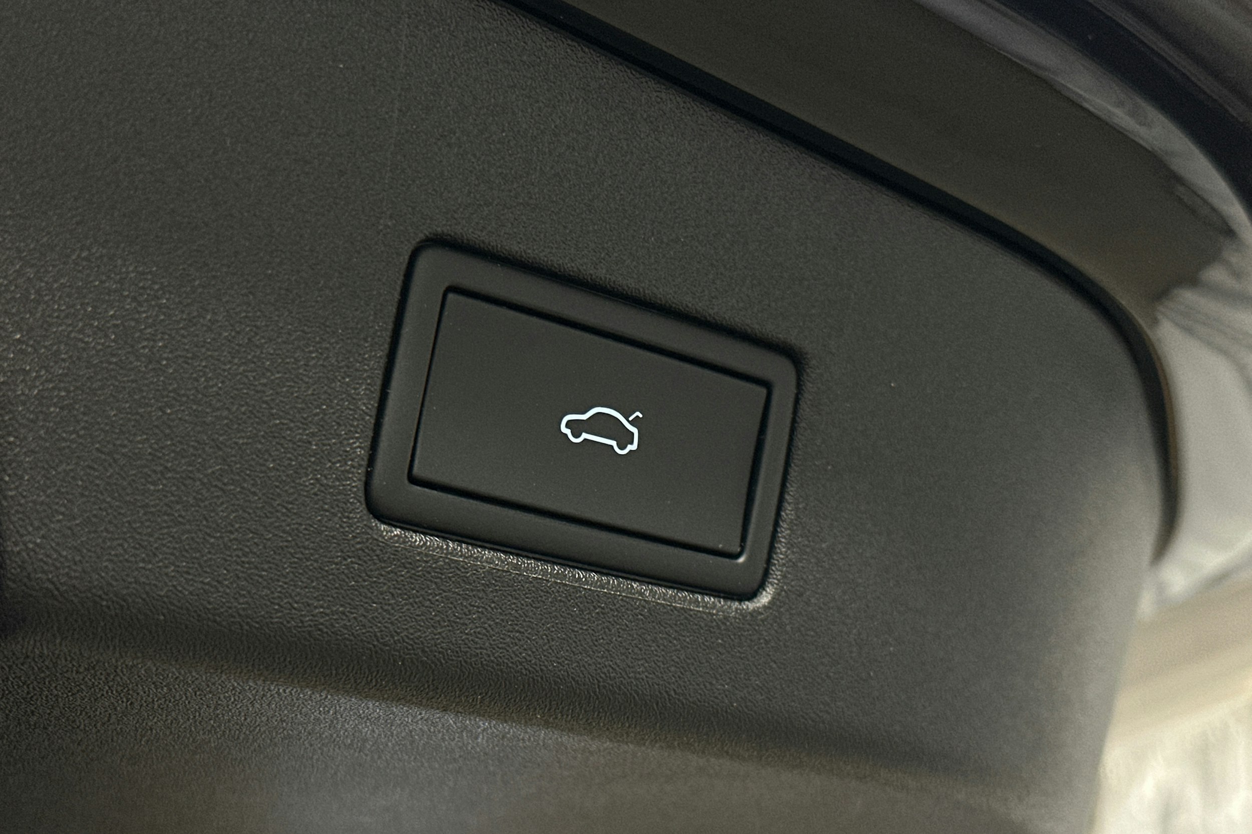 musta Volkswagen ID.4 2024 kuva 12.