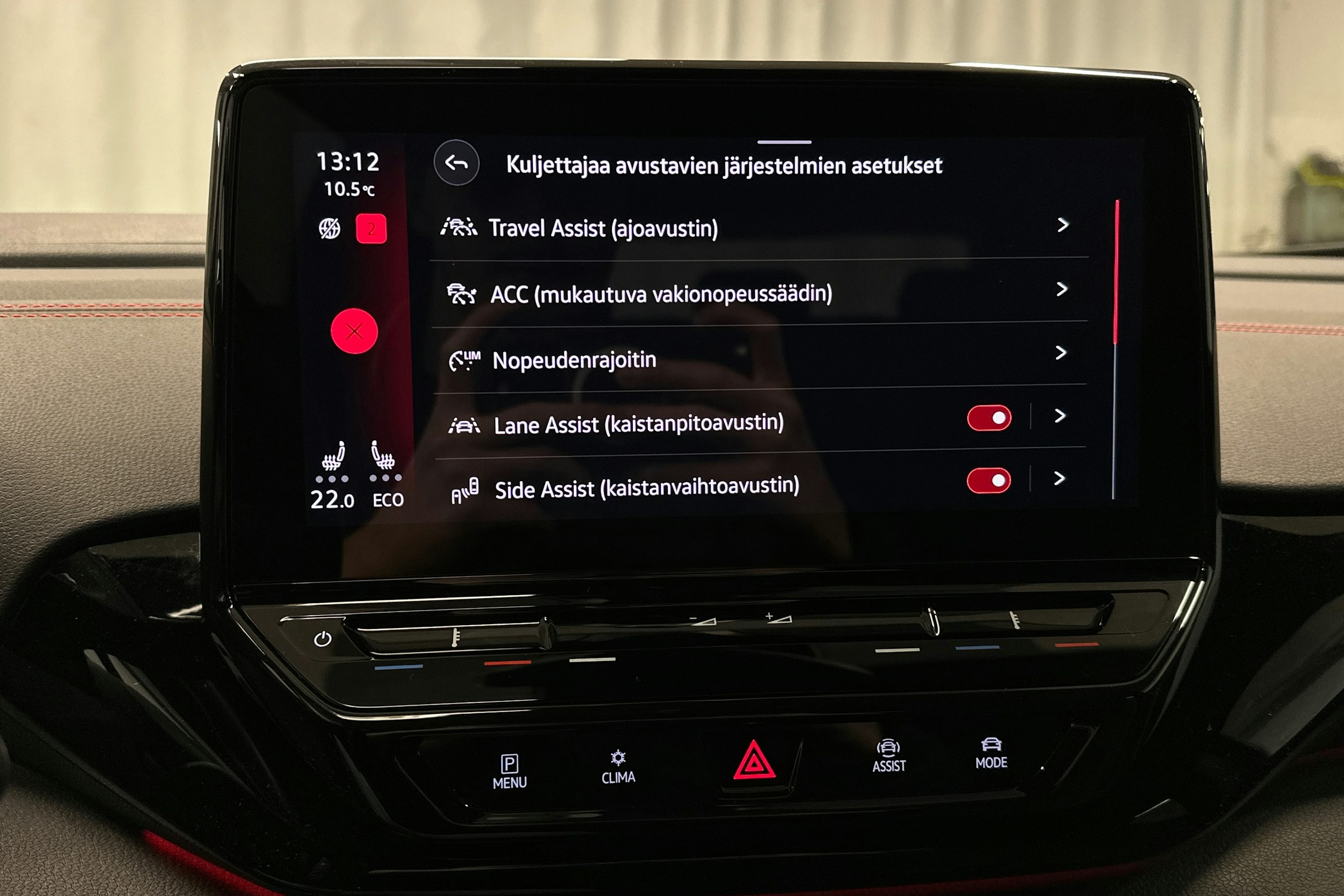 musta Volkswagen ID.4 2024 kuva 24.