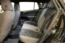 musta Volkswagen ID.4 2024 kuva 10.