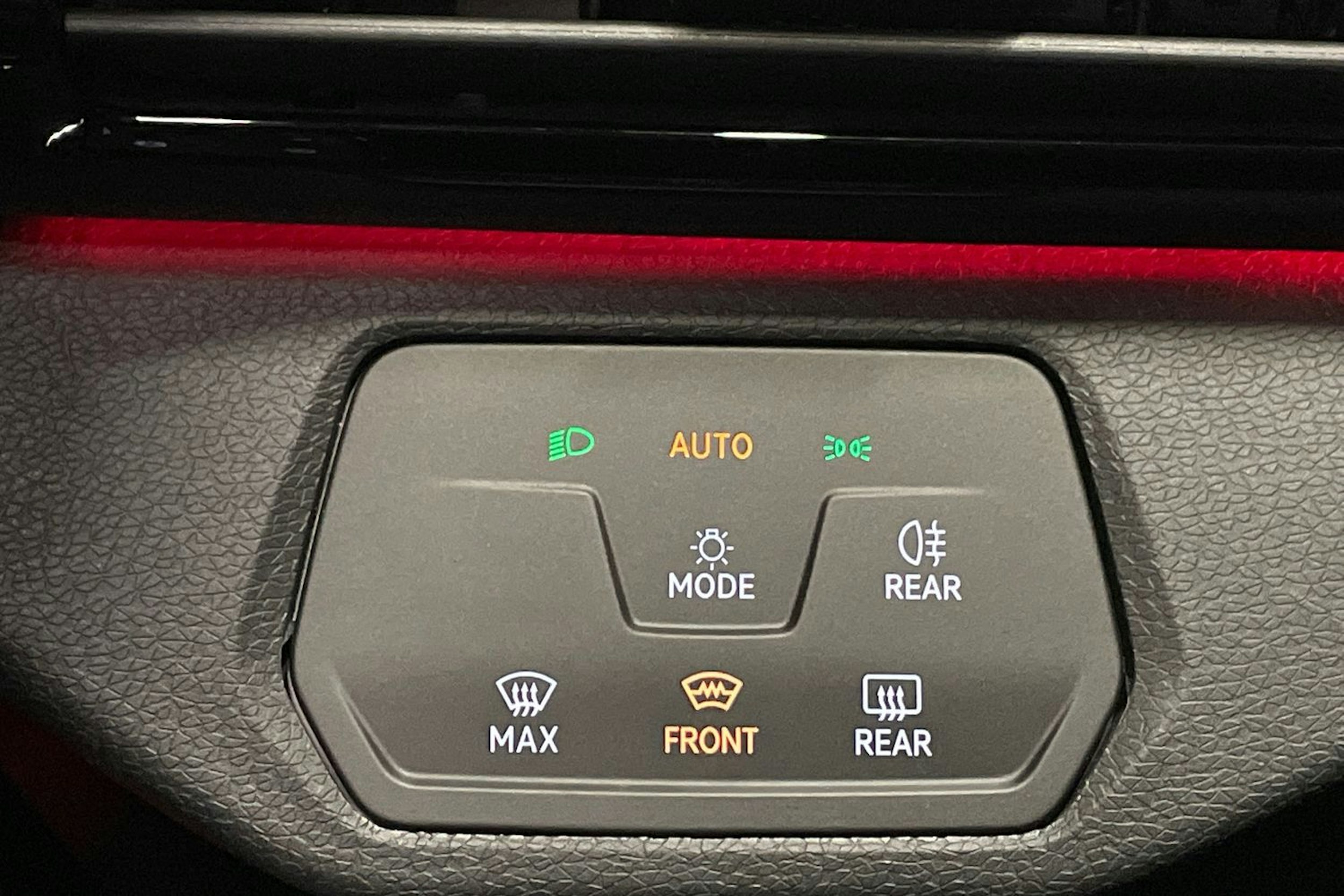 musta Volkswagen ID.4 2024 kuva 20.