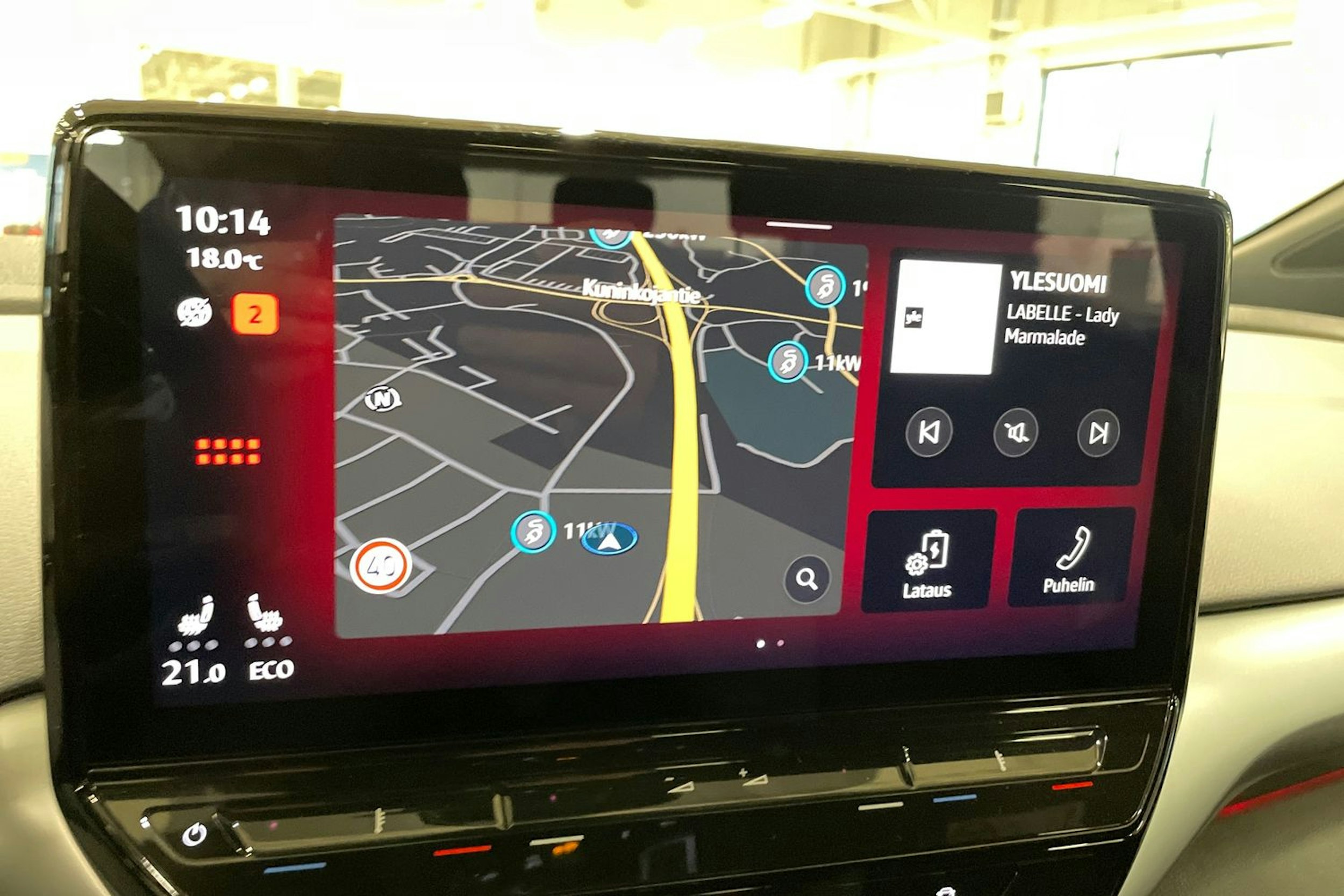 musta Volkswagen ID.4 2024 kuva 22.