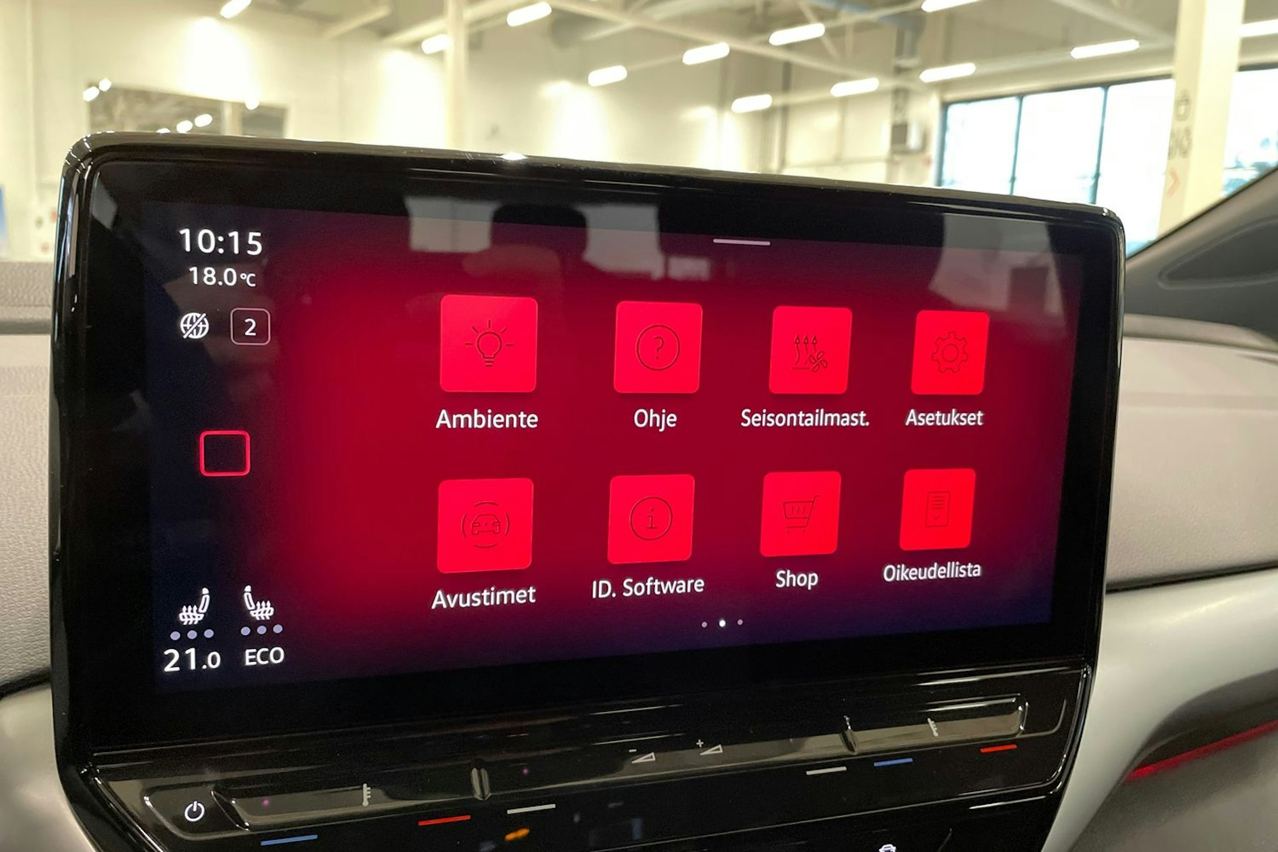 musta Volkswagen ID.4 2024 kuva 24.