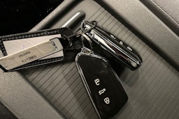 musta Volkswagen ID.4 2024 kuva 34.