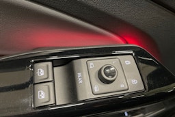 musta Volkswagen ID.4 2024 kuva 35.