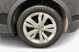 musta Volkswagen ID.4 2024 kuva 12.