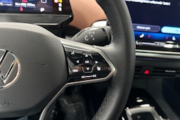 musta Volkswagen ID.4 2024 kuva 16.