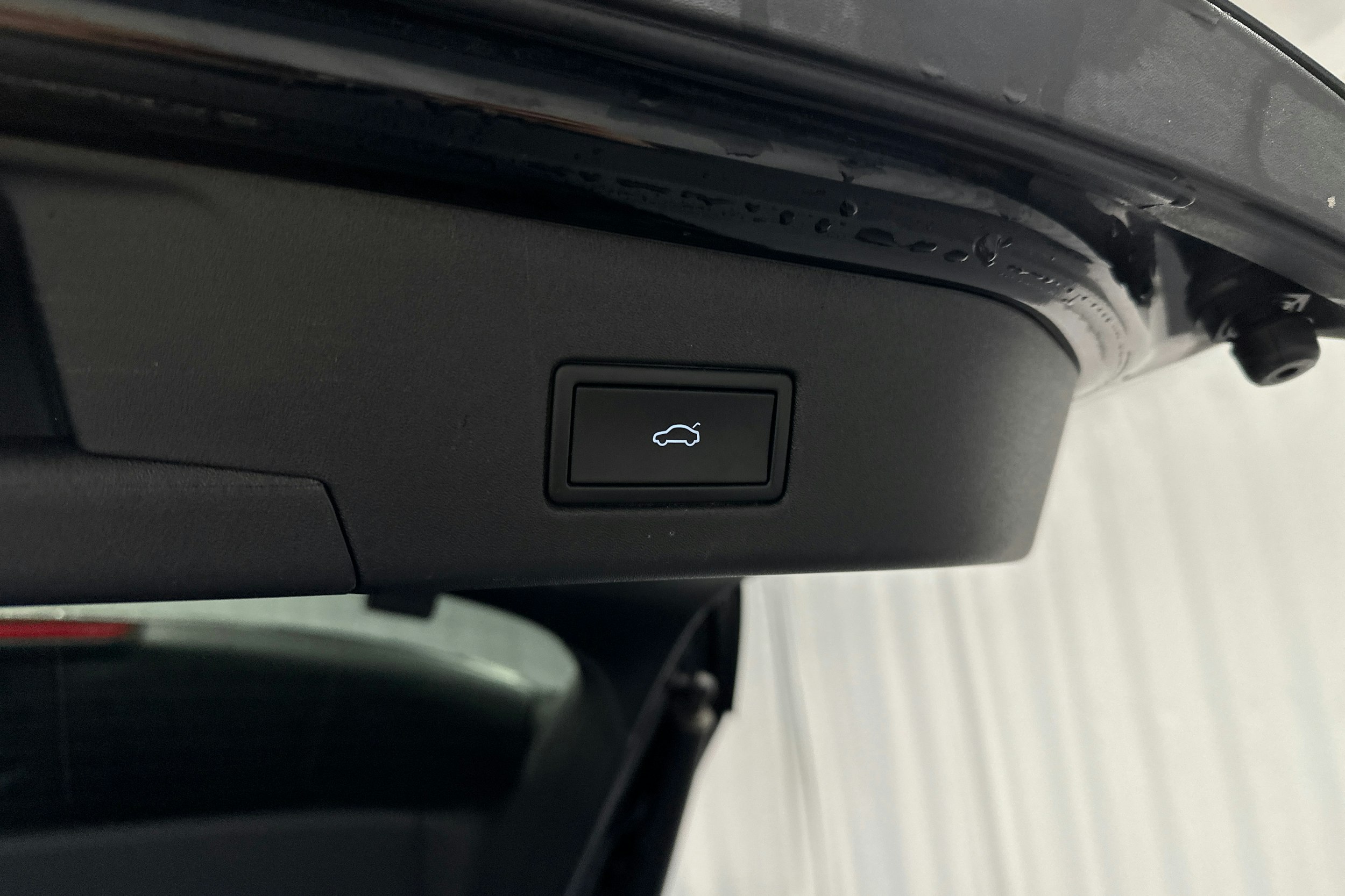 musta Volkswagen ID.4 2024 kuva 31.