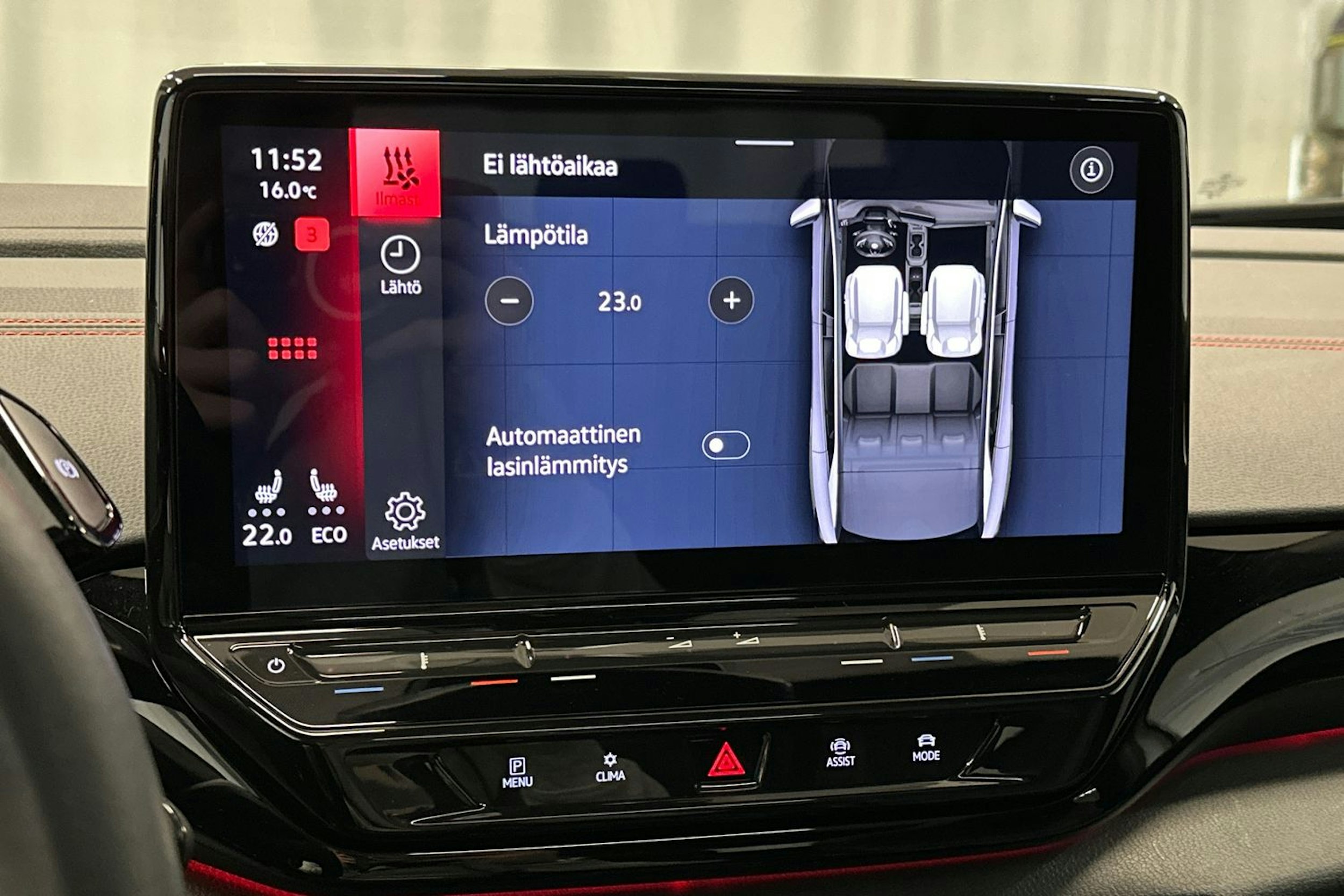 valkoinen Volkswagen ID.4 2024 kuva 35.