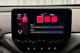 harmaa Volkswagen ID.4 2024 kuva 24.