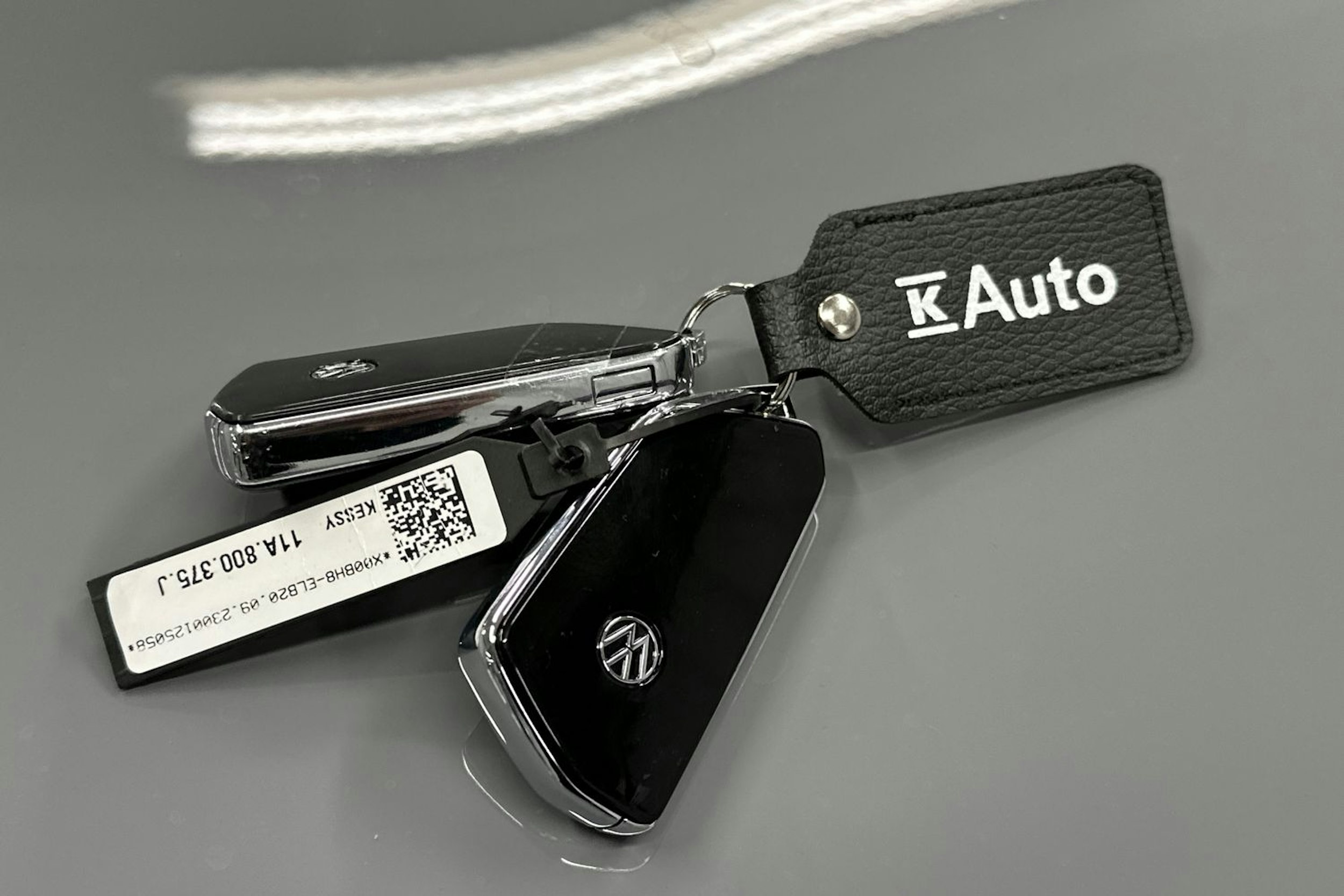 harmaa Volkswagen ID.4 2024 kuva 26.