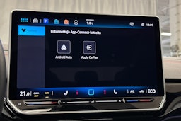 punainen Volkswagen ID.4 2024 kuva 29.