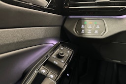 musta Volkswagen ID.4 2024 kuva 14.