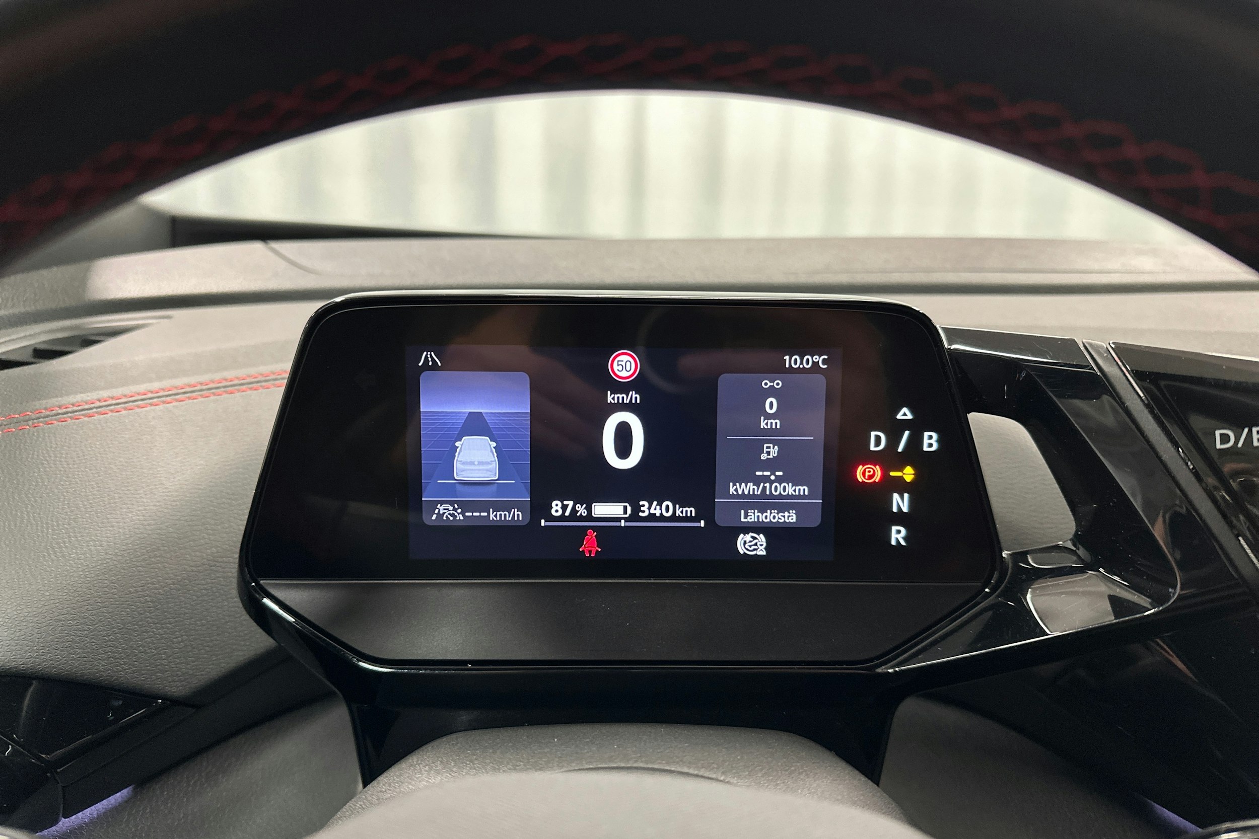 musta Volkswagen ID.4 2024 kuva 17.