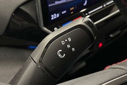 punainen Volkswagen ID.4 2024 kuva 24.