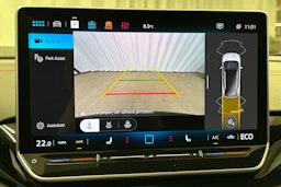 punainen Volkswagen ID.4 2024 kuva 33.