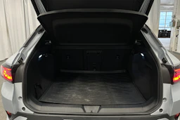 harmaa Volkswagen ID.4 2024 kuva 11.