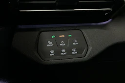 harmaa Volkswagen ID.4 2024 kuva 18.