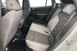 harmaa Volkswagen ID.4 2024 kuva 10.