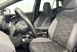 harmaa Volkswagen ID.4 2024 kuva 34.