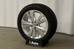 punainen Volkswagen ID.4 2024 kuva 13.