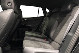 musta Volkswagen ID.4 2024 kuva 10.