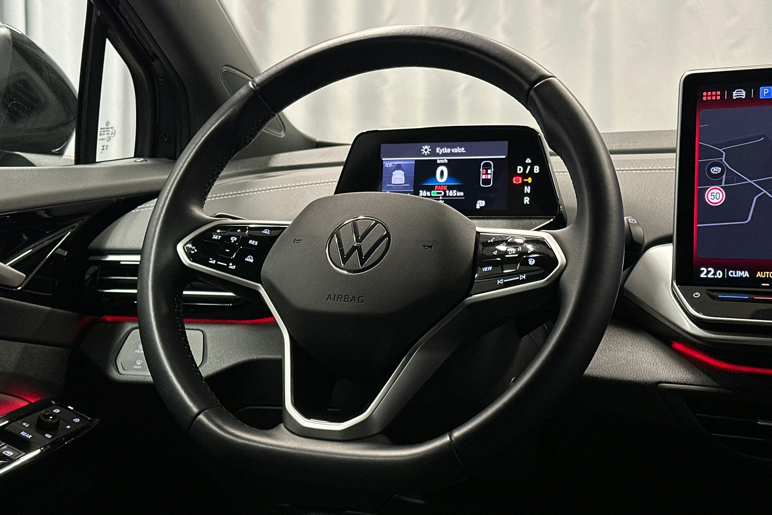 musta Volkswagen ID.4 2024 kuva 18.