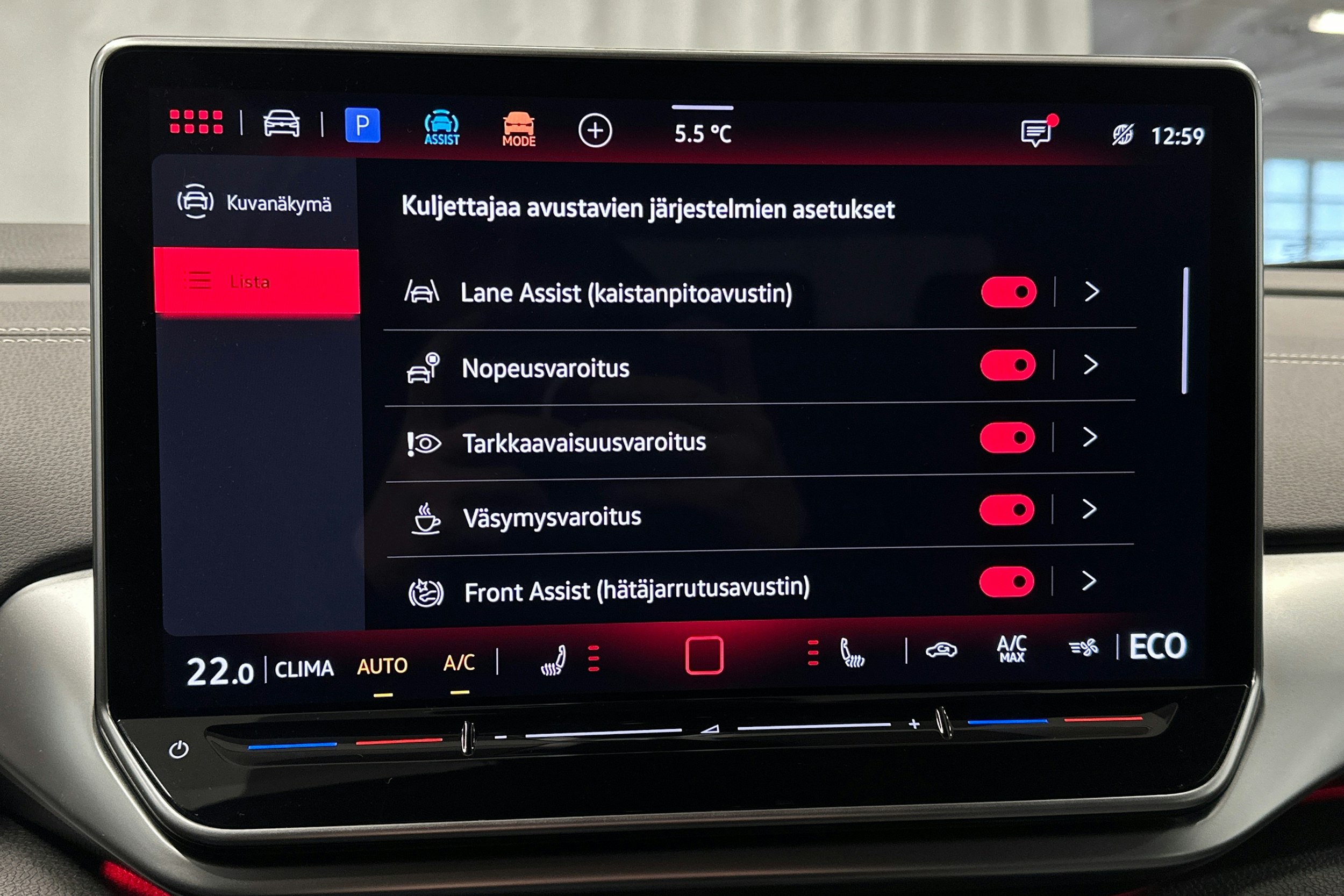 musta Volkswagen ID.4 2024 kuva 28.