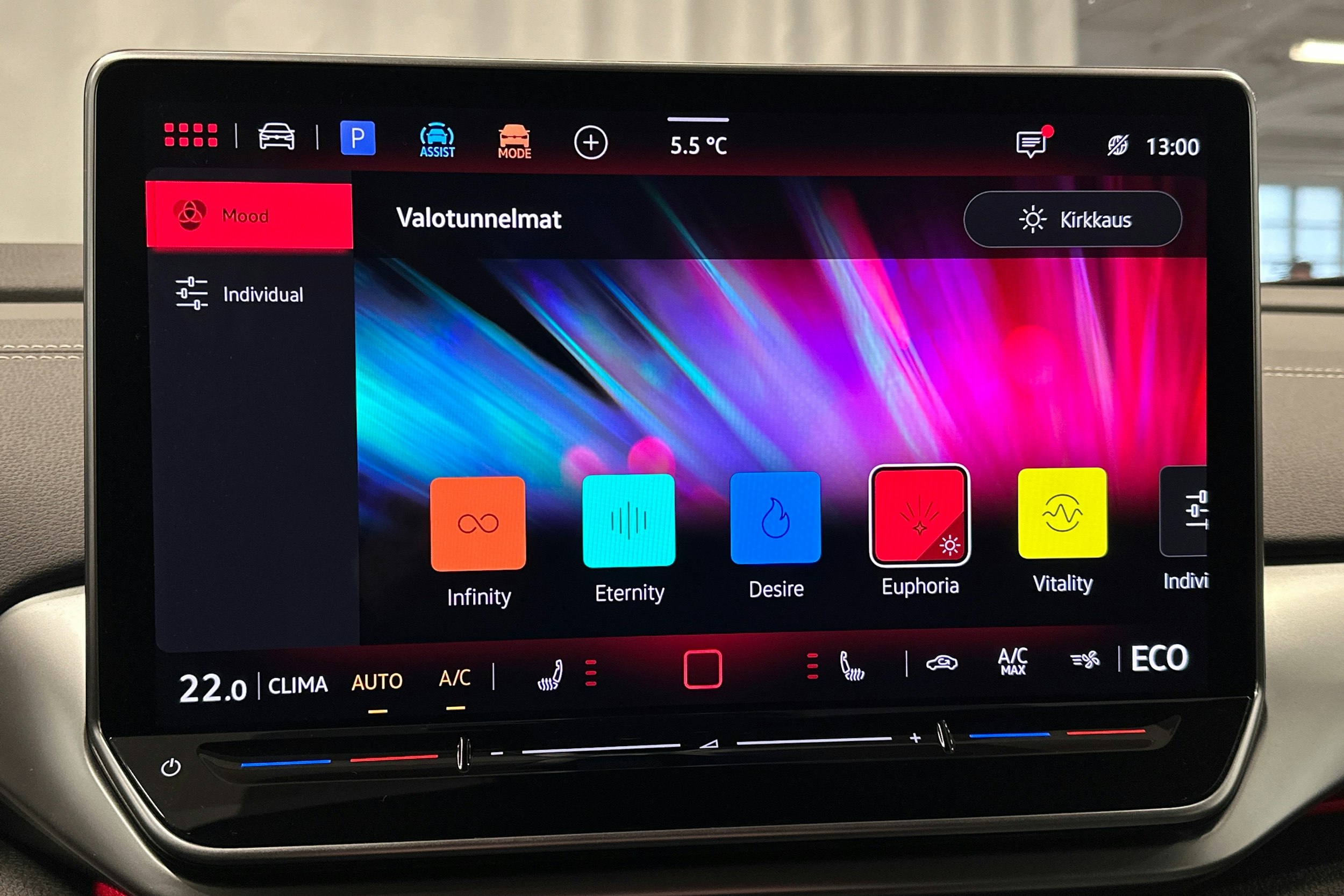 musta Volkswagen ID.4 2024 kuva 31.