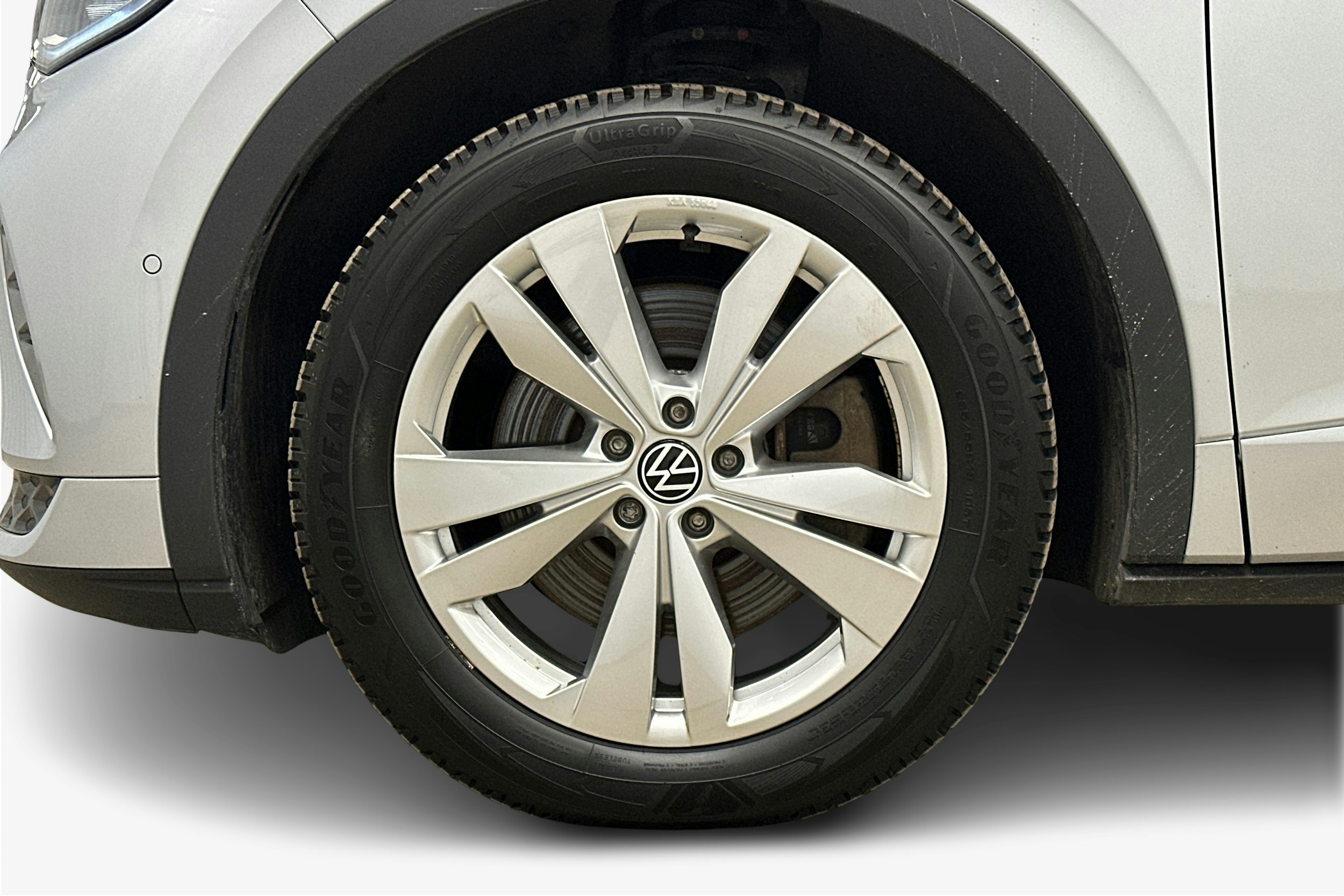 hopea Volkswagen ID.4 2024 kuva 12.