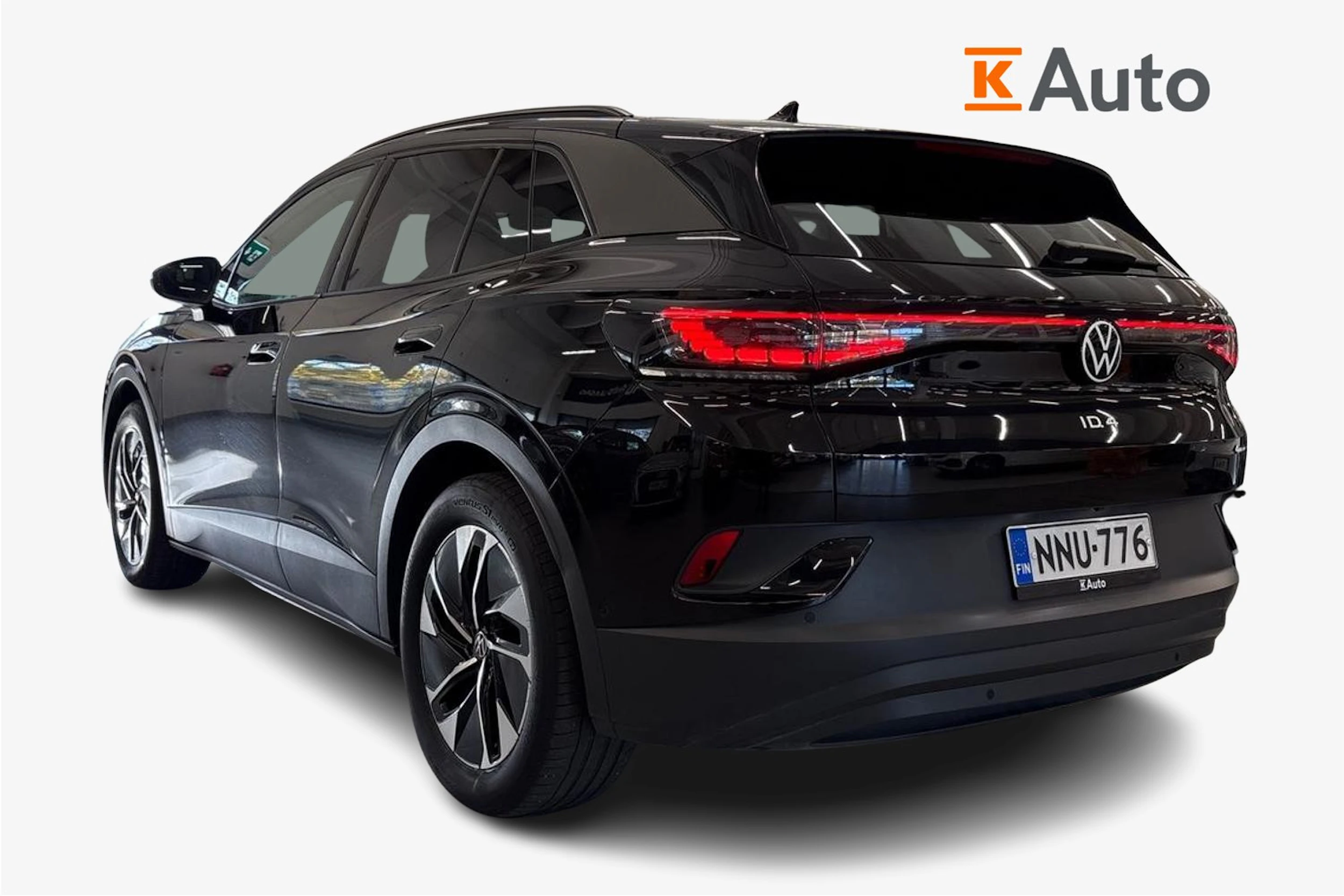 musta Volkswagen ID.4 2024 kuva 2.