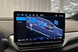 valkoinen Volkswagen ID.4 2024 kuva 24.